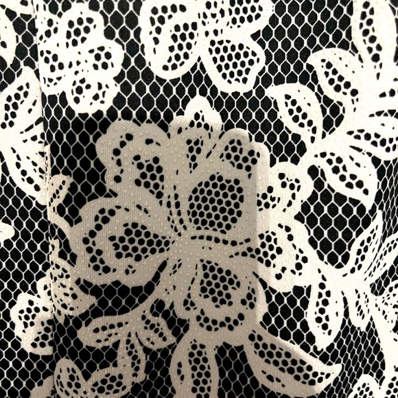 NYCC black & white mid length pencil skirt - Picture 5 of 5